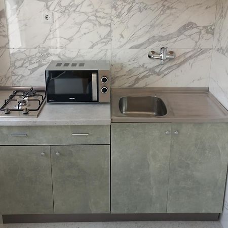 Apartmani Urlic Сресер Стая снимка