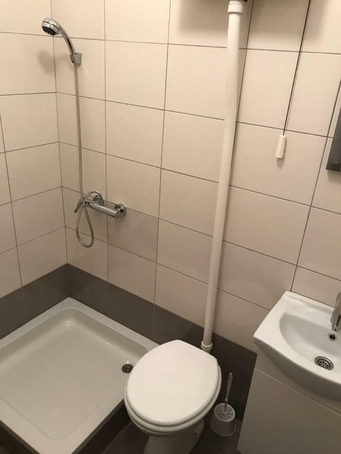 Apartmani Urlic Сресер Екстериор снимка