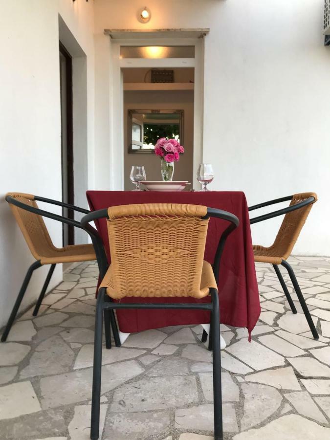 Apartmani Urlic Сресер Екстериор снимка